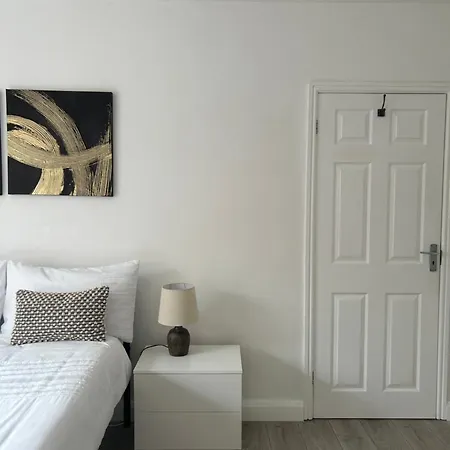 No6 Overnight Stays Free Onsite Parking Hindlip Exterior foto