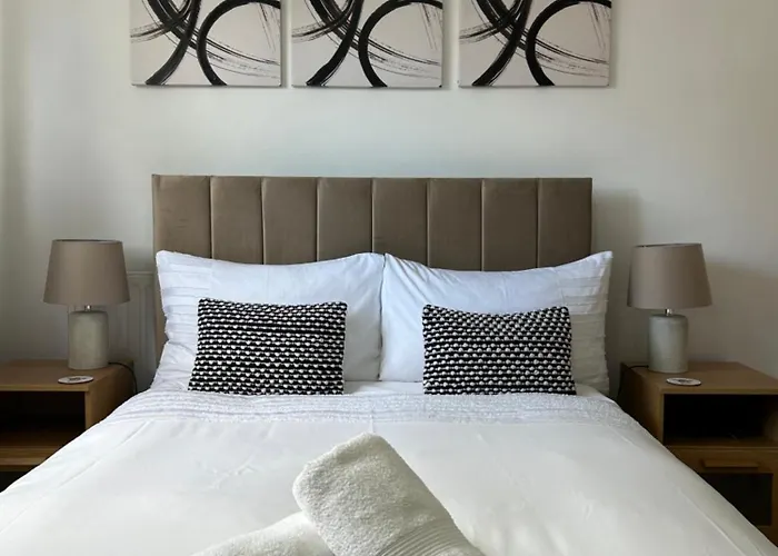 No6 Overnight Stays Free Onsite Parking