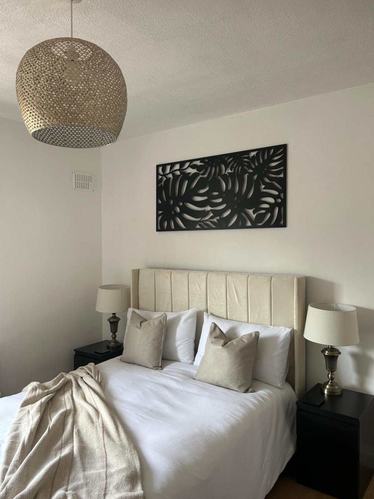 No6 Overnight Free Onsite Parking Homestay Hindlip